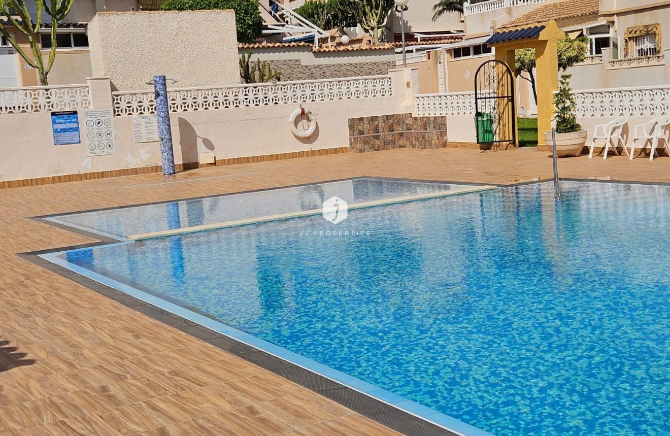 Tweedehands - Chalet -
Torrevieja - Los Balcones - Los Altos del Edén