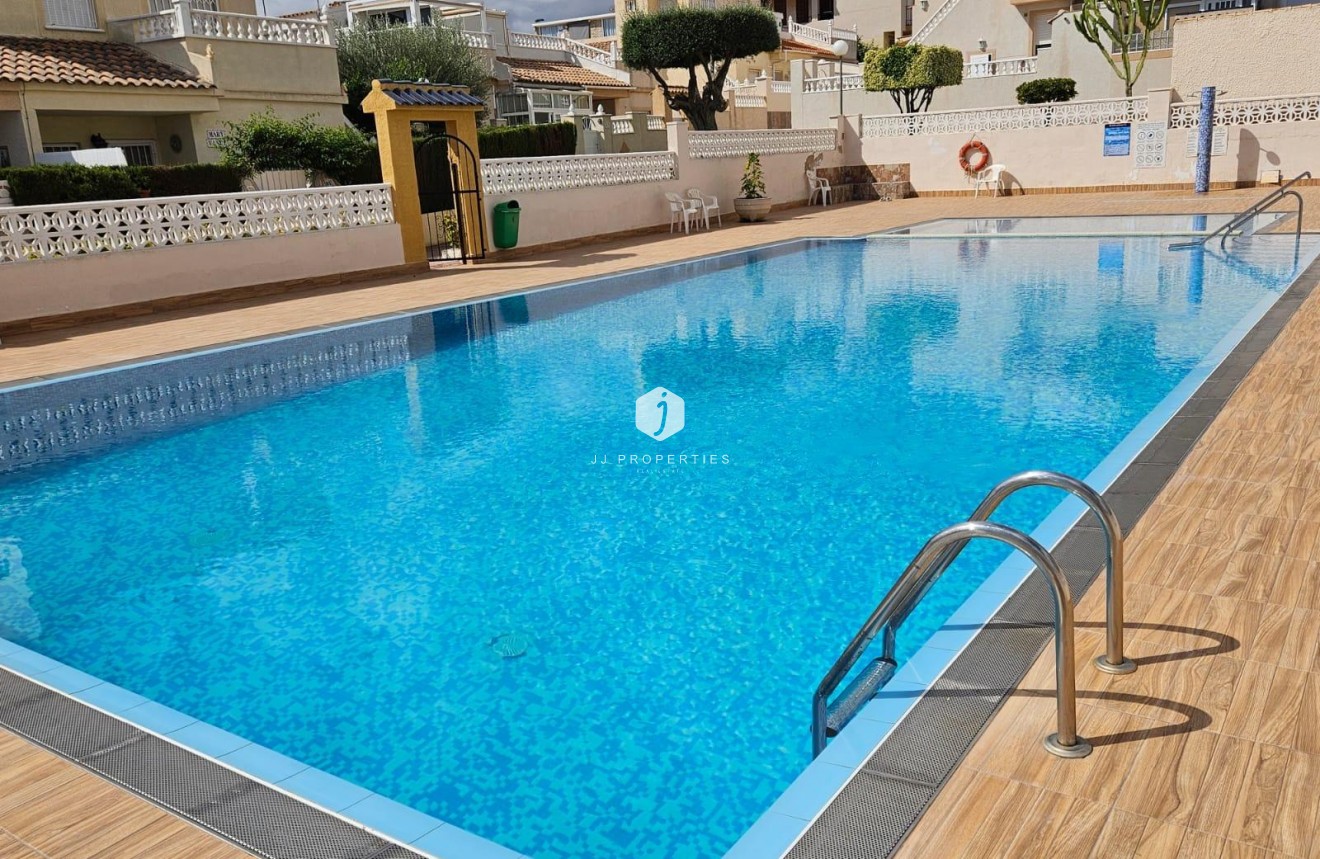 Tweedehands - Chalet -
Torrevieja - Los Balcones - Los Altos del Edén