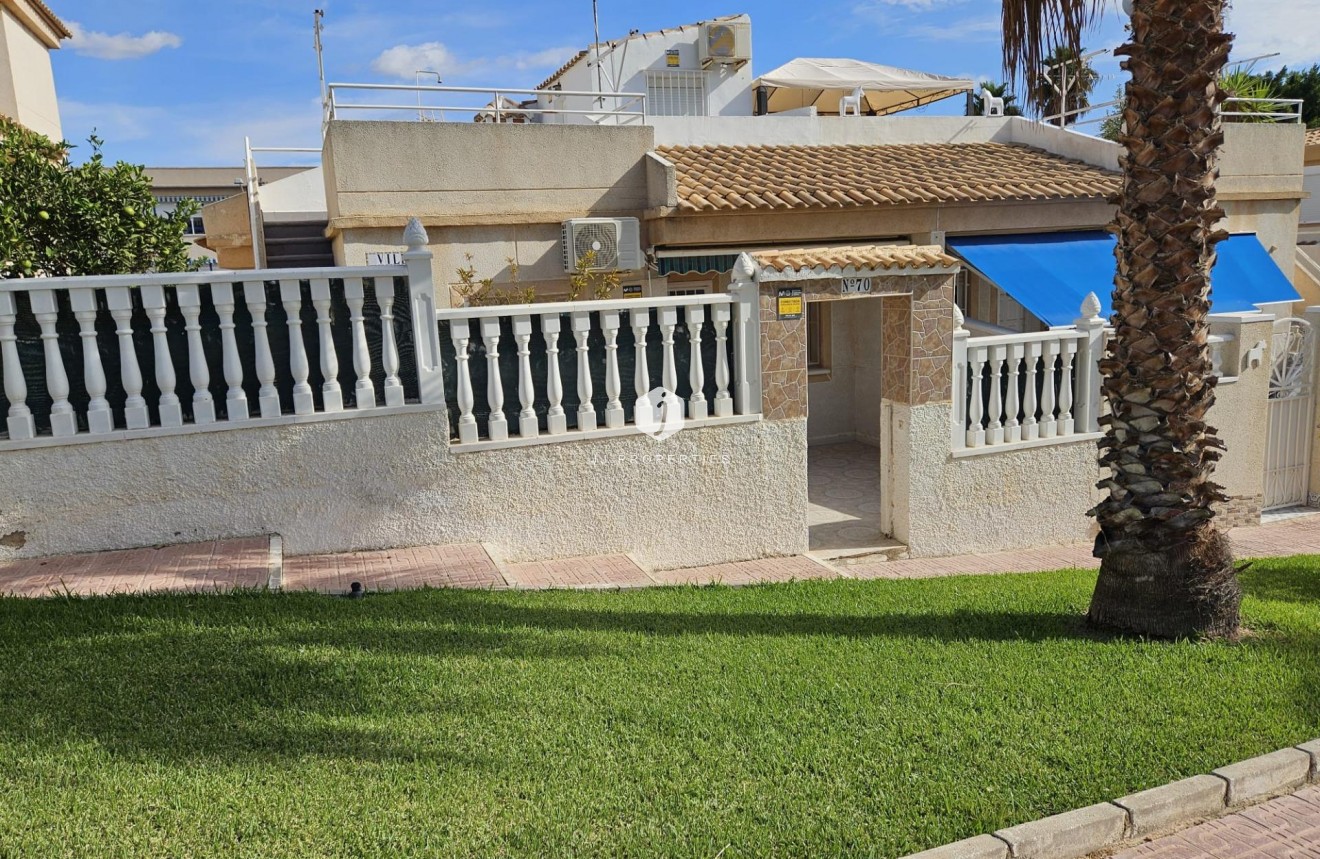 Tweedehands - Chalet -
Torrevieja - Los Balcones - Los Altos del Edén
