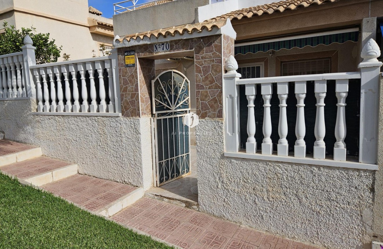 Tweedehands - Chalet -
Torrevieja - Los Balcones - Los Altos del Edén
