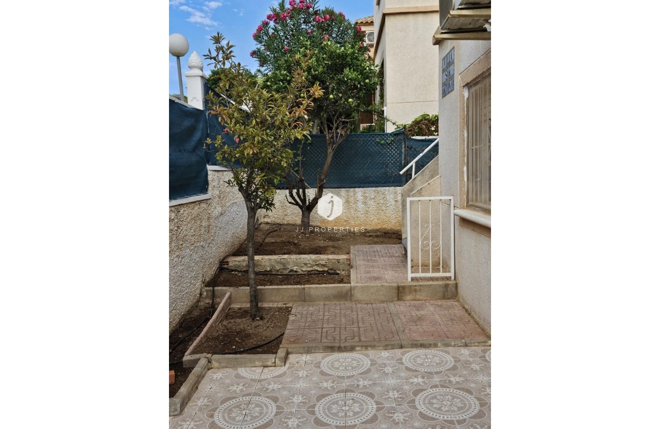 Tweedehands - Chalet -
Torrevieja - Los Balcones - Los Altos del Edén