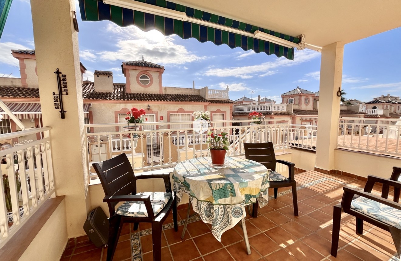 Tweedehands - Appartement / flat -
Playa Flamenca - Costa Blanca