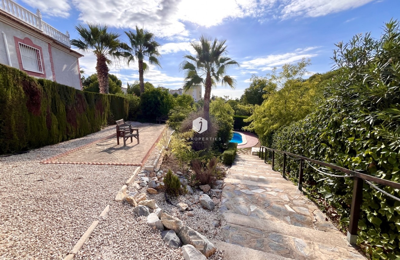 Tweedehands - Appartement / flat -
Playa Flamenca - Costa Blanca