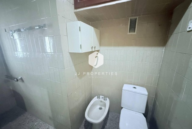 Tweedehands - Appartement / flat -
Torrevieja - Puerto