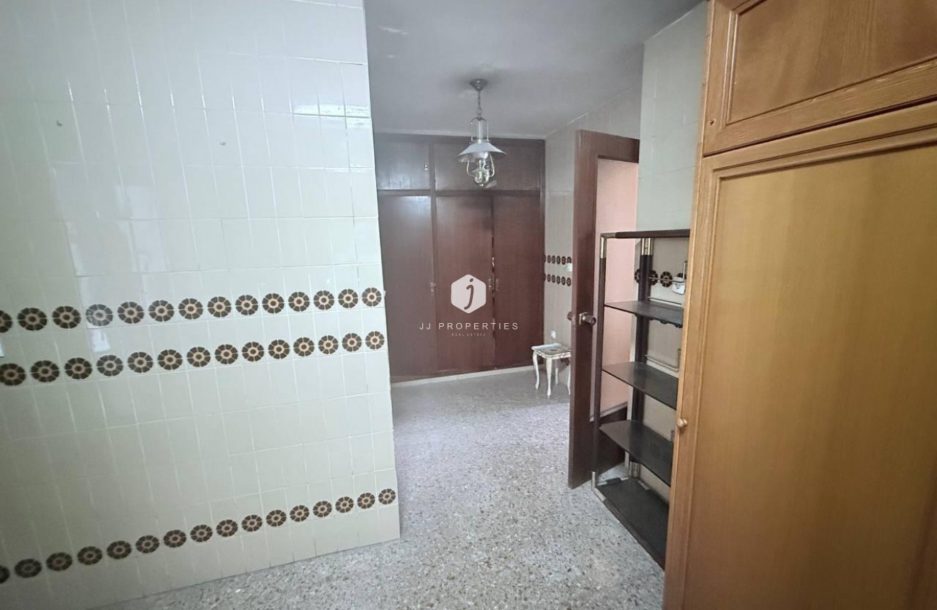 Tweedehands - Appartement / flat -
Torrevieja - Puerto