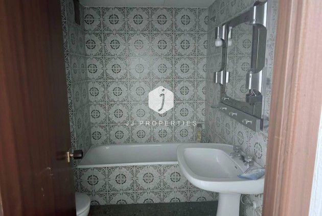 Tweedehands - Appartement / flat -
Torrevieja - Puerto