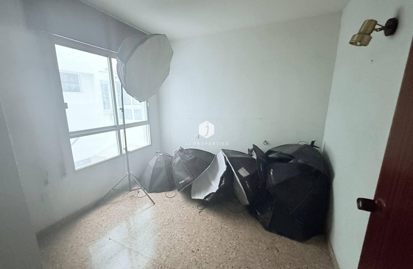 Tweedehands - Appartement / flat -
Torrevieja - Puerto