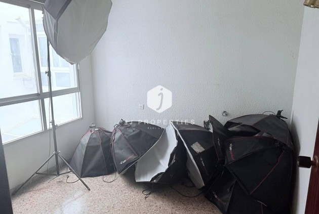 Tweedehands - Appartement / flat -
Torrevieja - Puerto