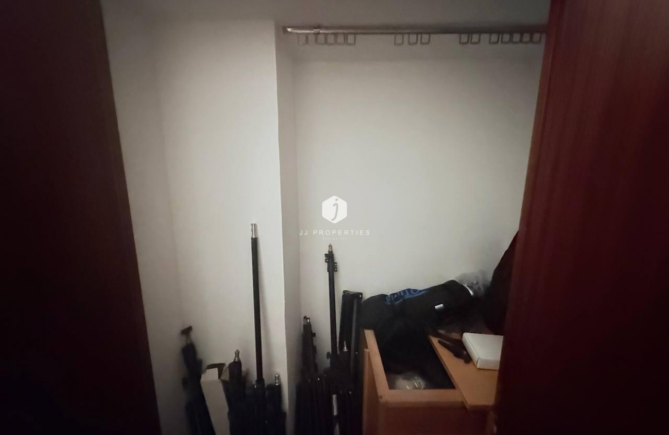 Tweedehands - Appartement / flat -
Torrevieja - Puerto