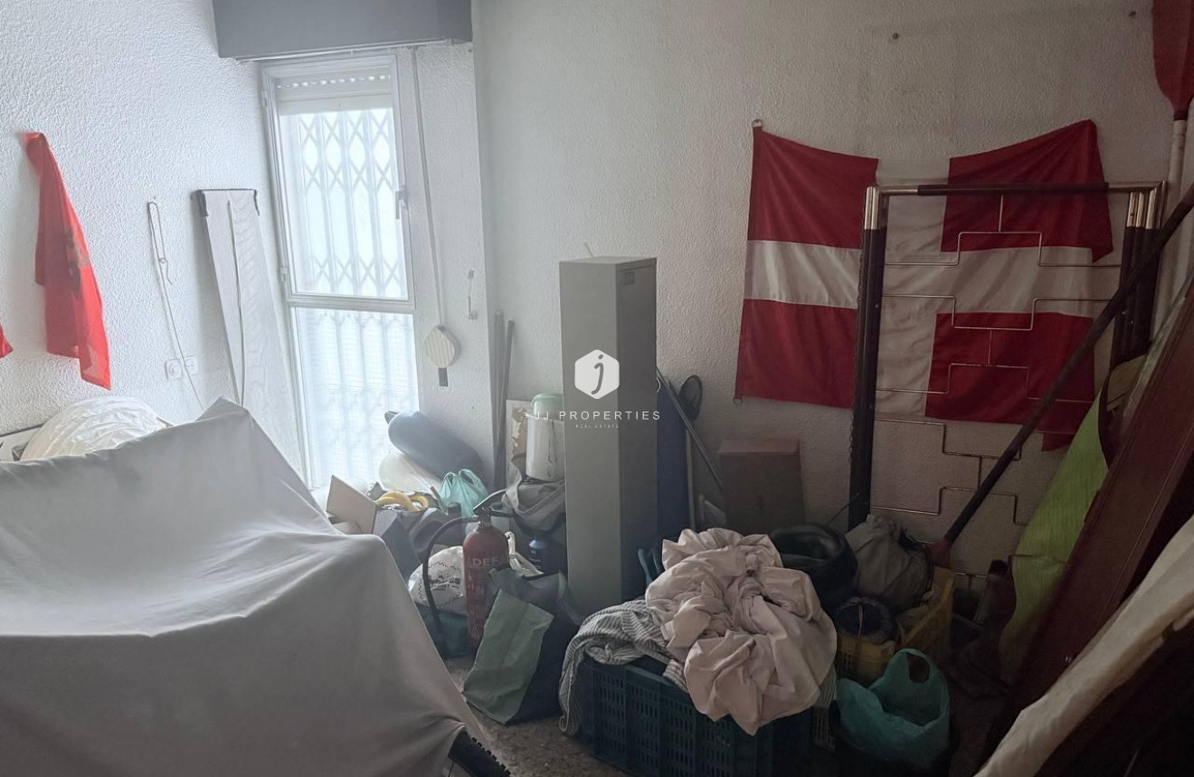 Tweedehands - Appartement / flat -
Torrevieja - Puerto