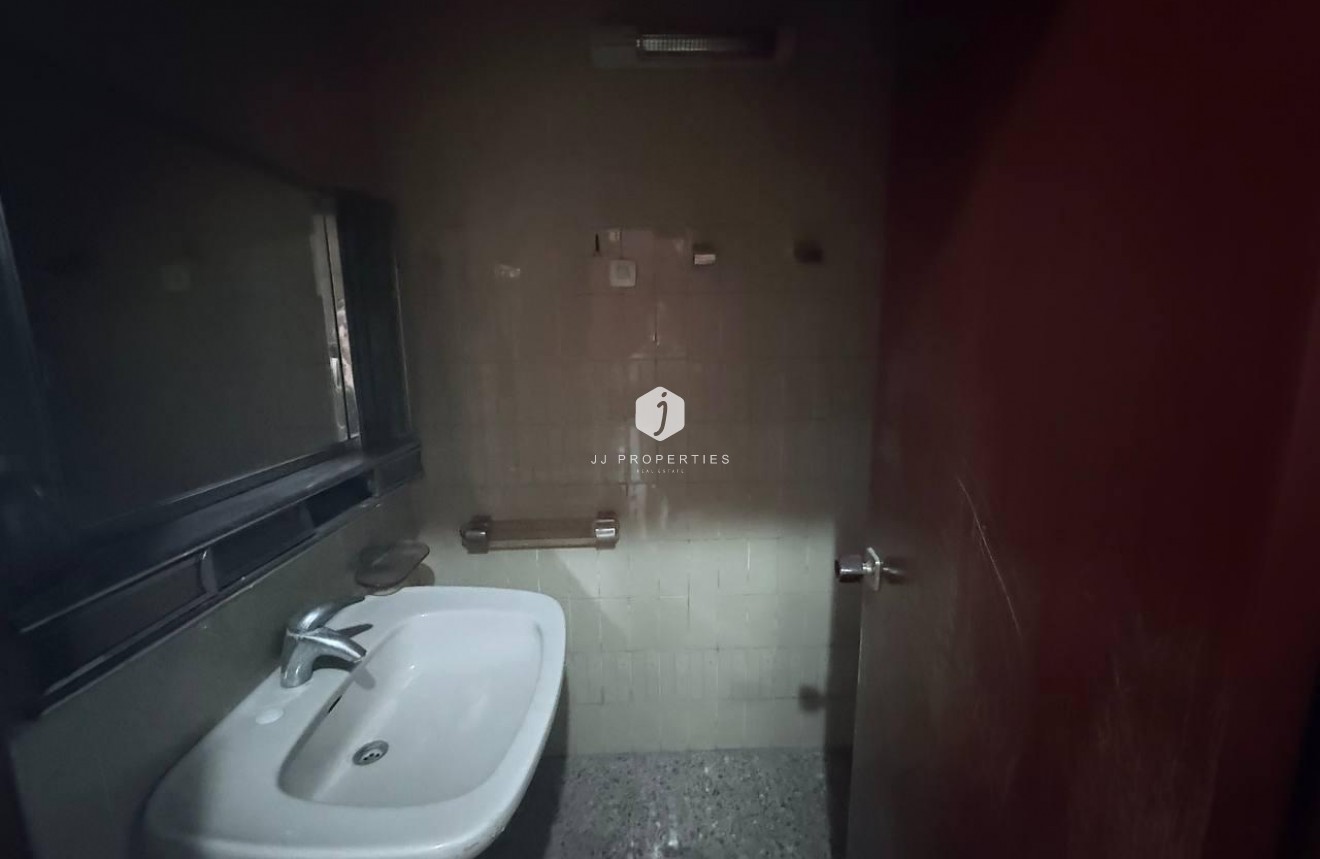 Tweedehands - Appartement / flat -
Torrevieja - Puerto