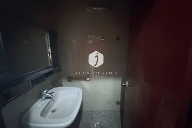 Tweedehands - Appartement / flat -
Torrevieja - Puerto