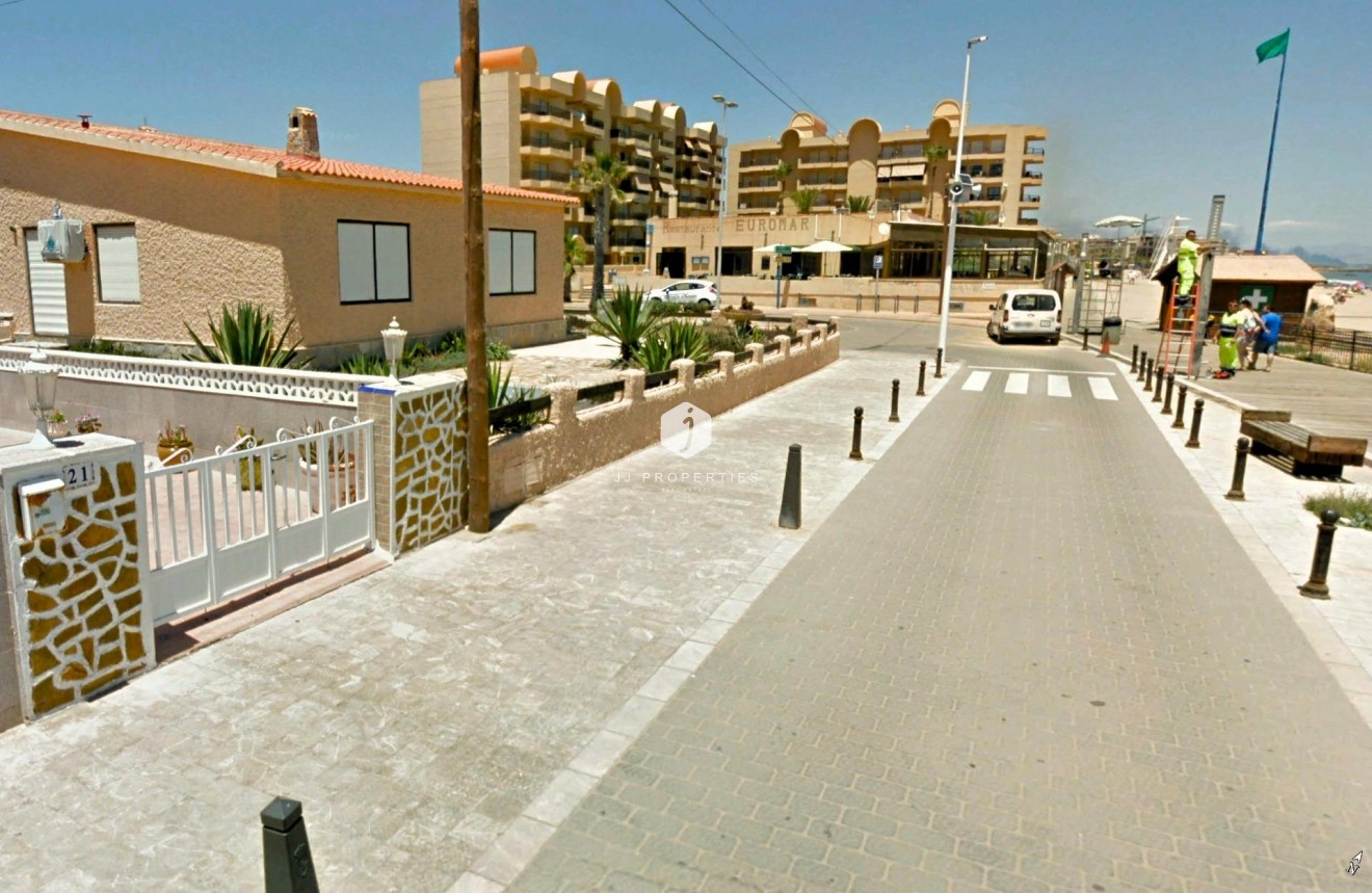 Tweedehands - Chalet -
Torrevieja - La Mata