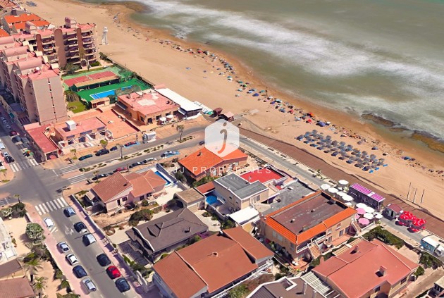 Tweedehands - Chalet -
Torrevieja - La Mata