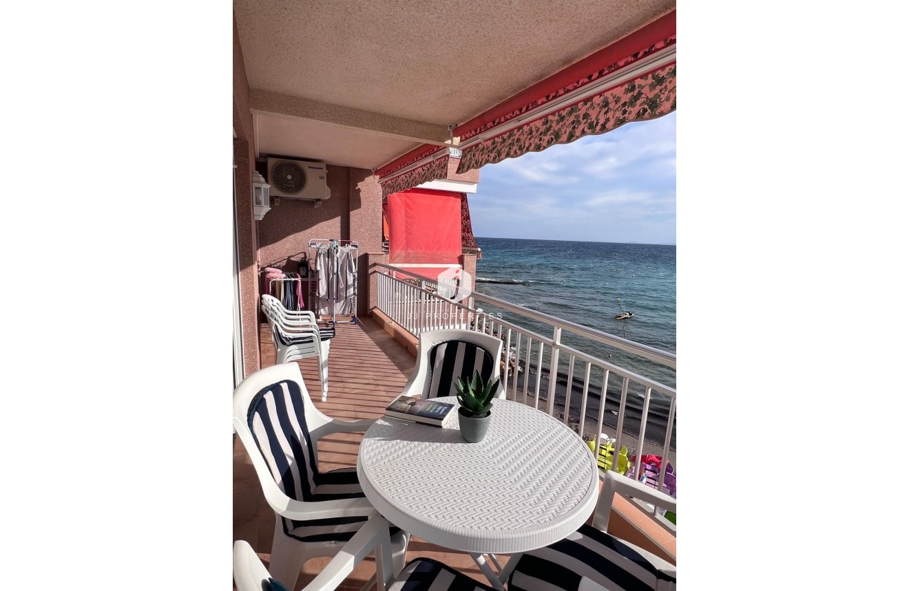 Resale - Apartment / flat -
Torrevieja - Playa de los Locos