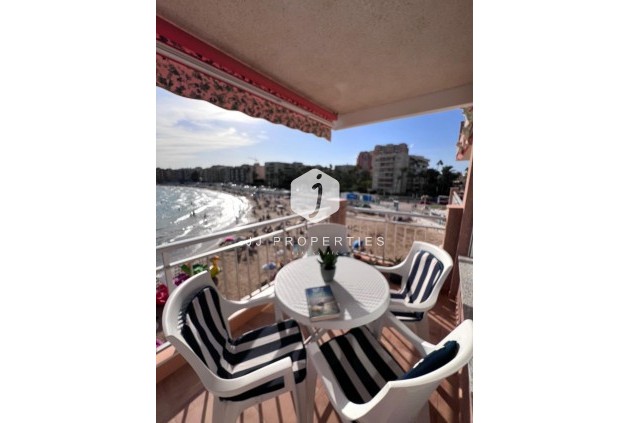 Resale - Apartment / flat -
Torrevieja - Playa de los Locos