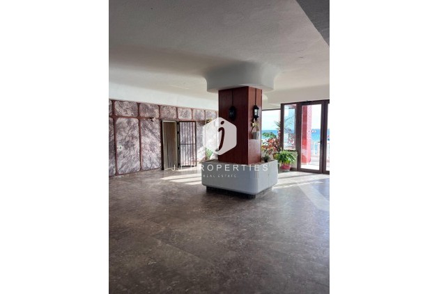 Resale - Apartment / flat -
Torrevieja - Playa de los Locos