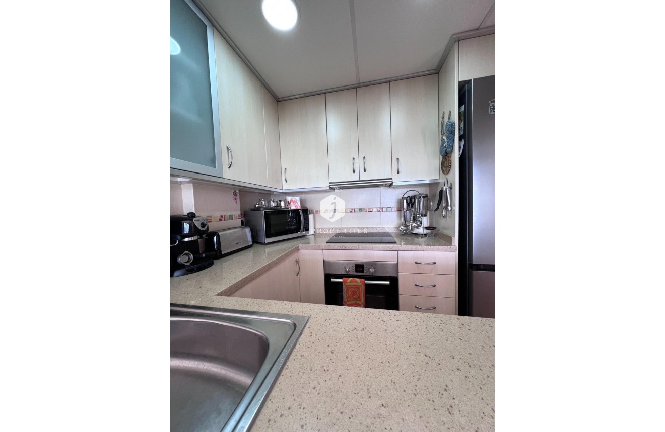 Resale - Apartment / flat -
Torrevieja - Playa de los Locos