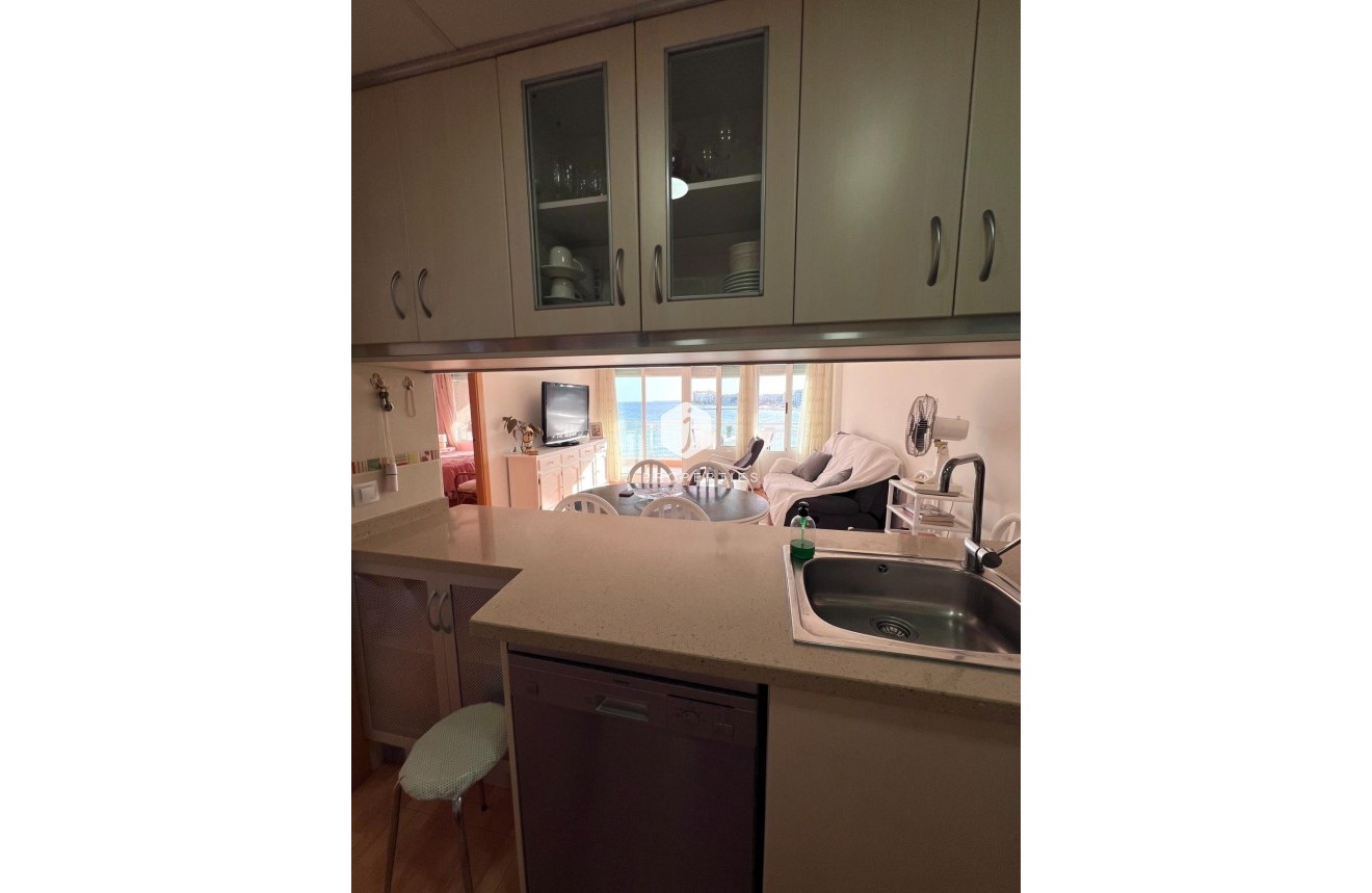 Resale - Apartment / flat -
Torrevieja - Playa de los Locos