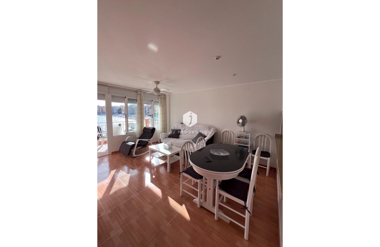 Resale - Apartment / flat -
Torrevieja - Playa de los Locos