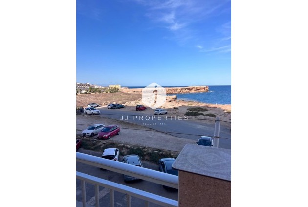 Resale - Apartment / flat -
Torrevieja - Playa de los Locos