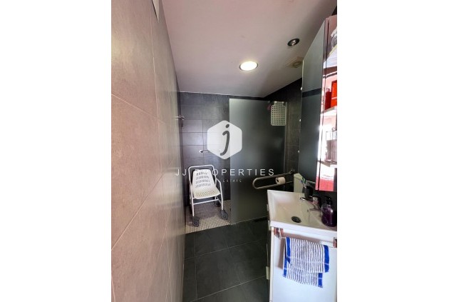 Resale - Apartment / flat -
Torrevieja - Playa de los Locos