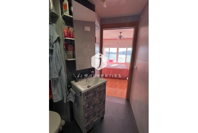 Resale - Apartment / flat -
Torrevieja - Playa de los Locos