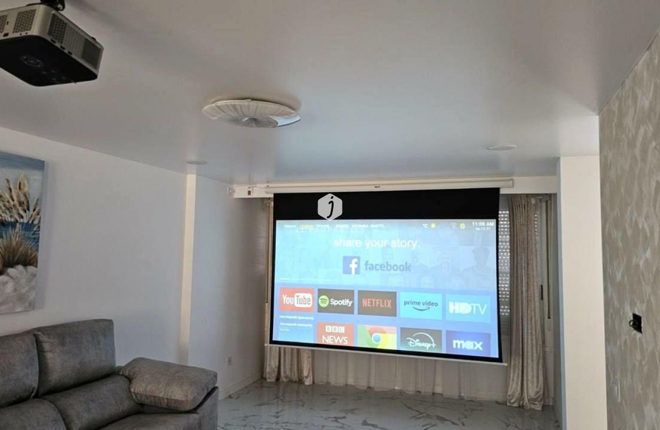 Resale - Apartment / flat -
Torrevieja - Cabo cervera