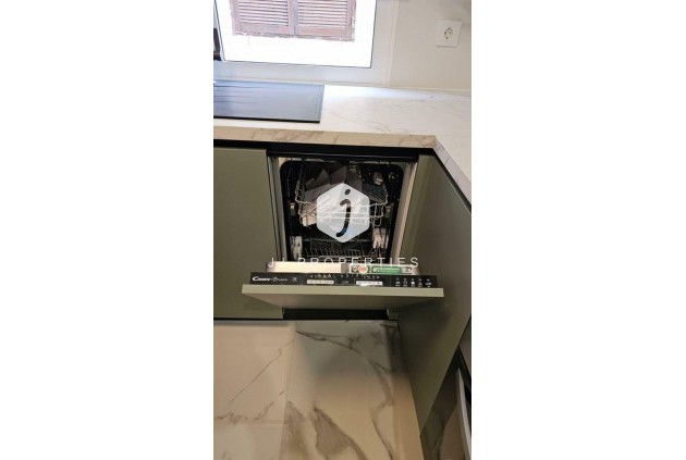 Resale - Apartment / flat -
Torrevieja - Cabo cervera