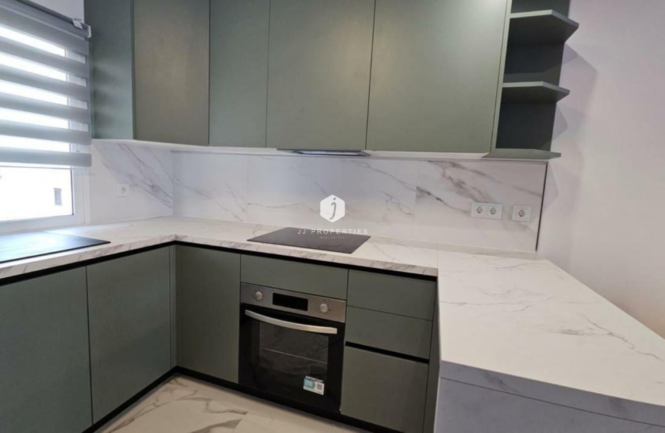 Resale - Apartment / flat -
Torrevieja - Cabo cervera