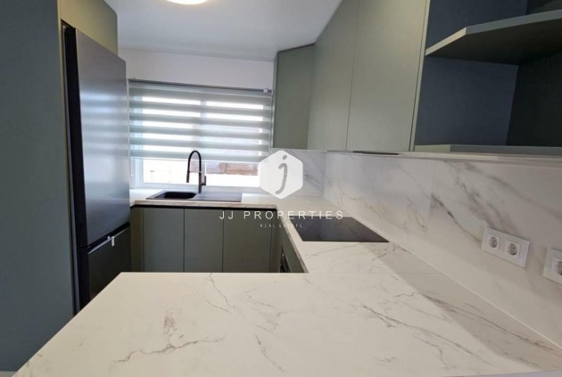 Resale - Apartment / flat -
Torrevieja - Cabo cervera