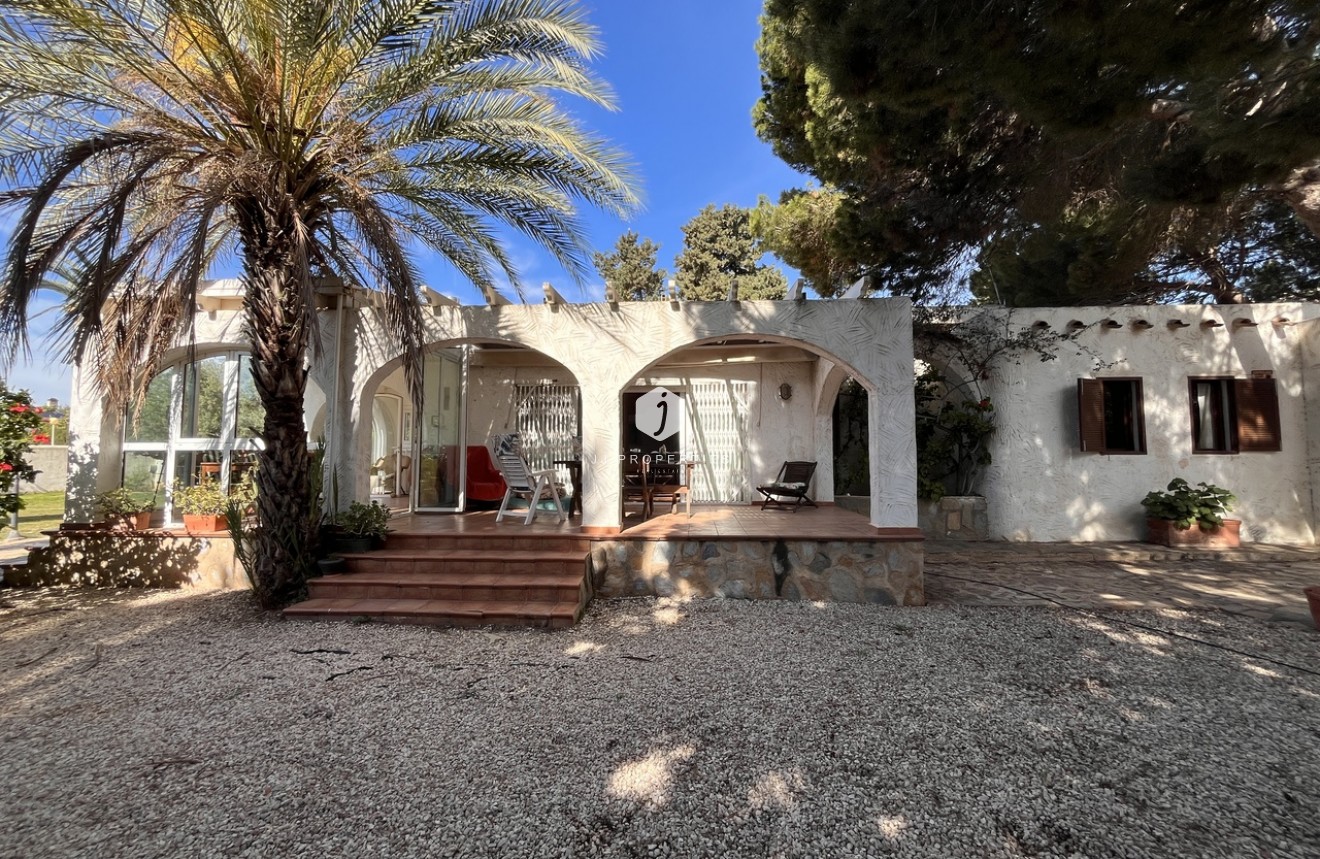 Tweedehands - Villa -
Cabo Roig - Costa Blanca