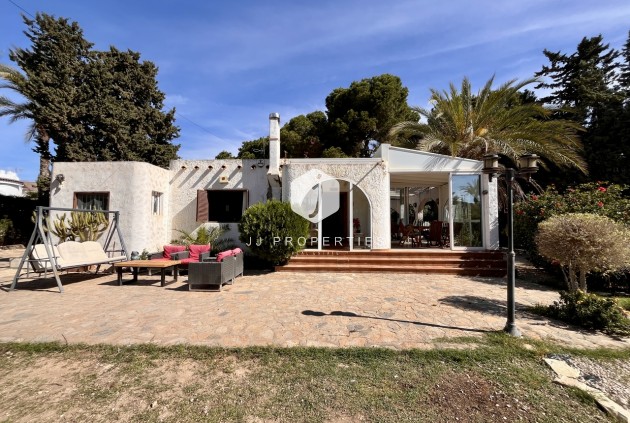 Tweedehands - Villa -
Cabo Roig - Costa Blanca