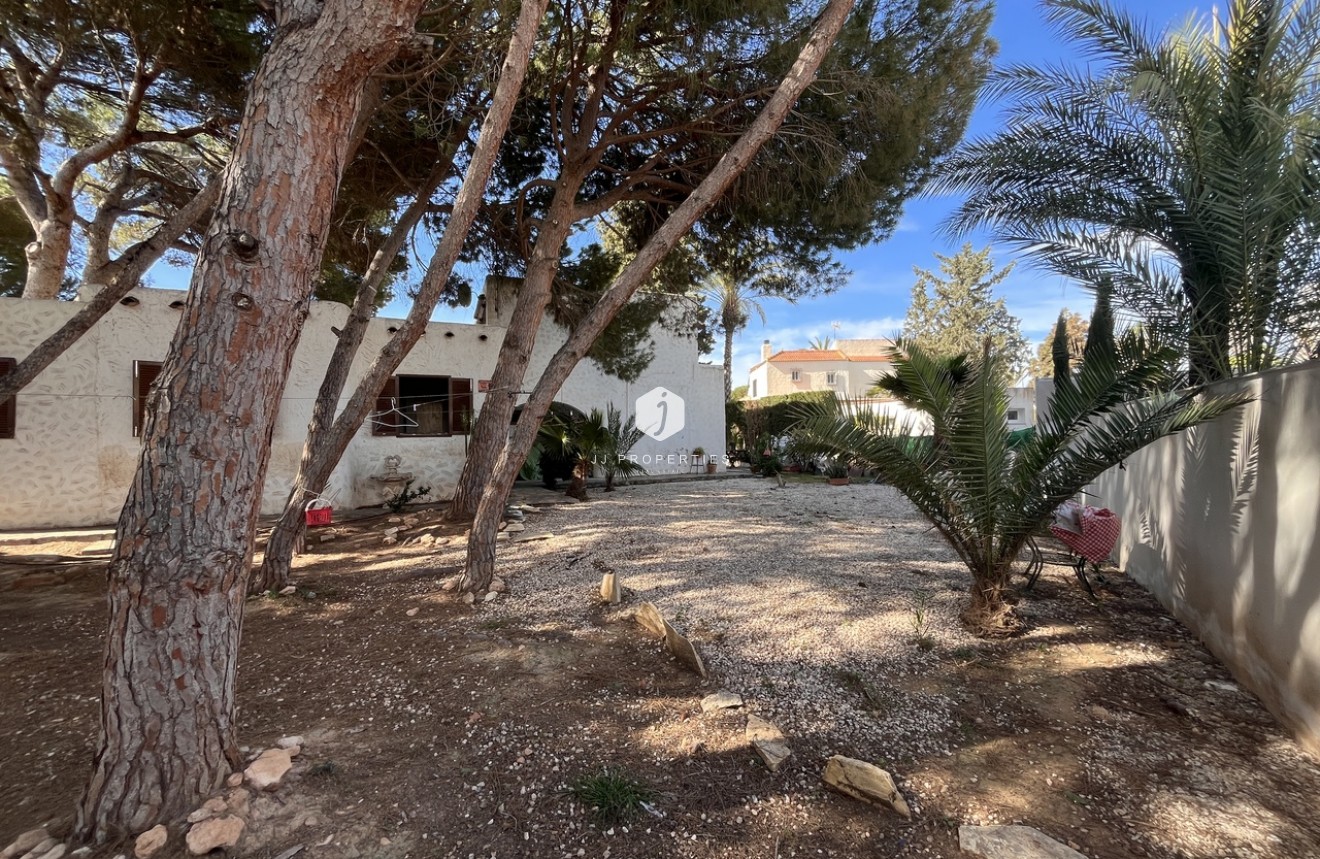 Tweedehands - Villa -
Cabo Roig - Costa Blanca