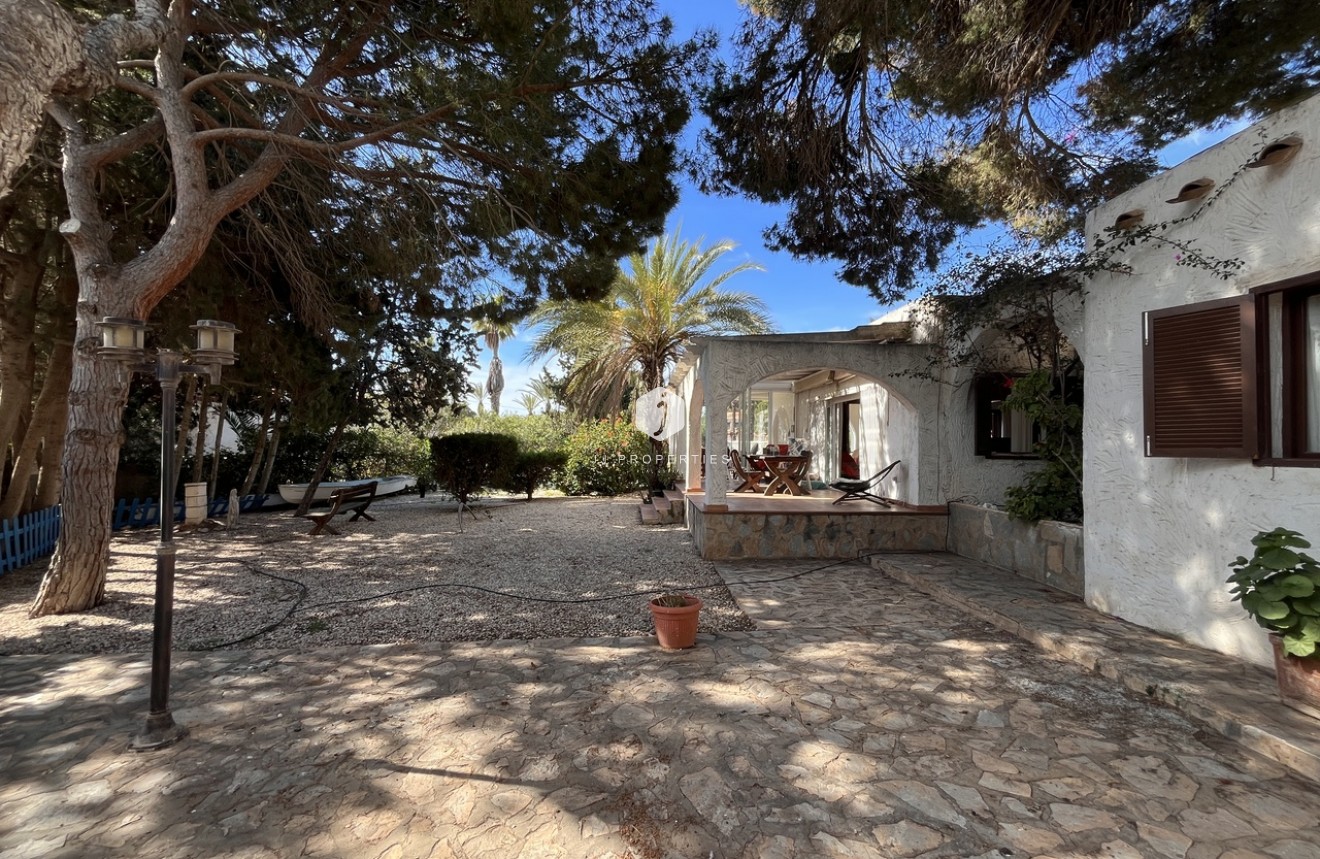 Tweedehands - Villa -
Cabo Roig - Costa Blanca