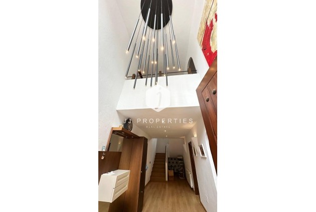 Tweedehands - Villa -
Orihuela Costa - Campoamor