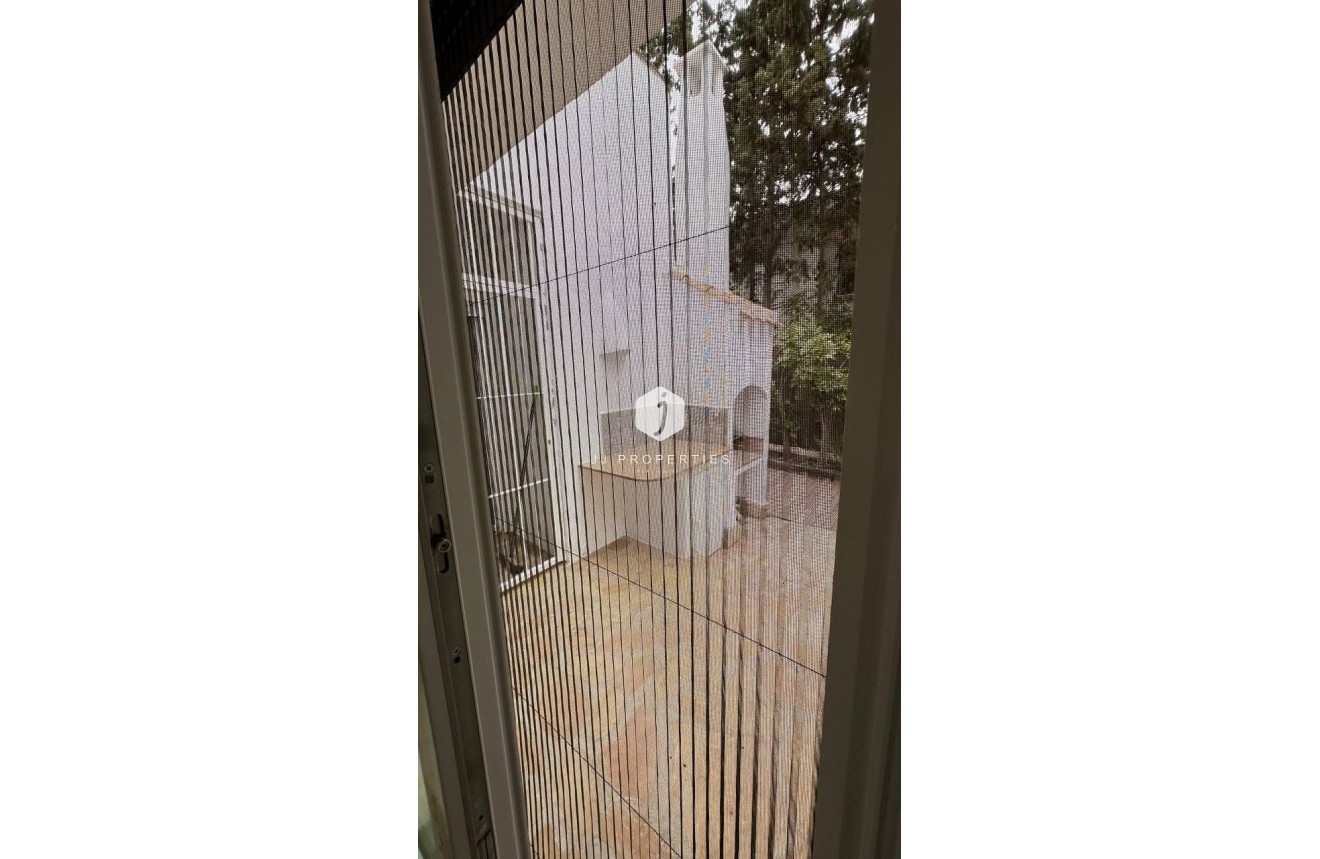 Tweedehands - Villa -
Orihuela Costa - Campoamor