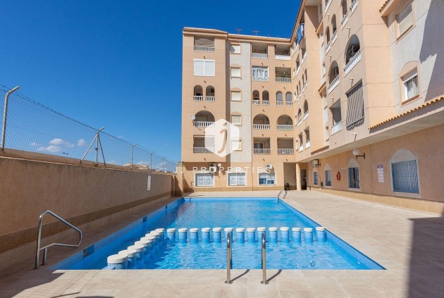 Tweedehands - Penthouse -
Torrevieja - El molino