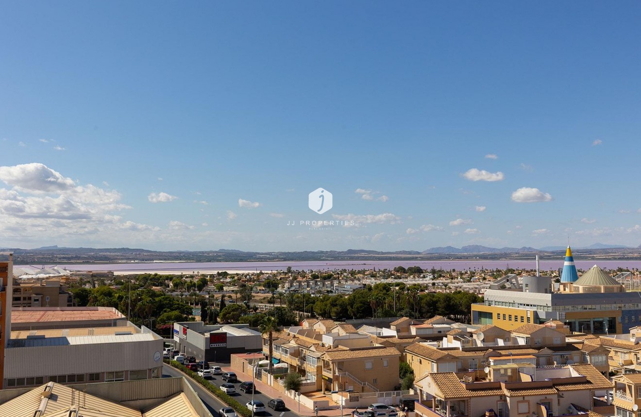 Tweedehands - Penthouse -
Torrevieja - El molino