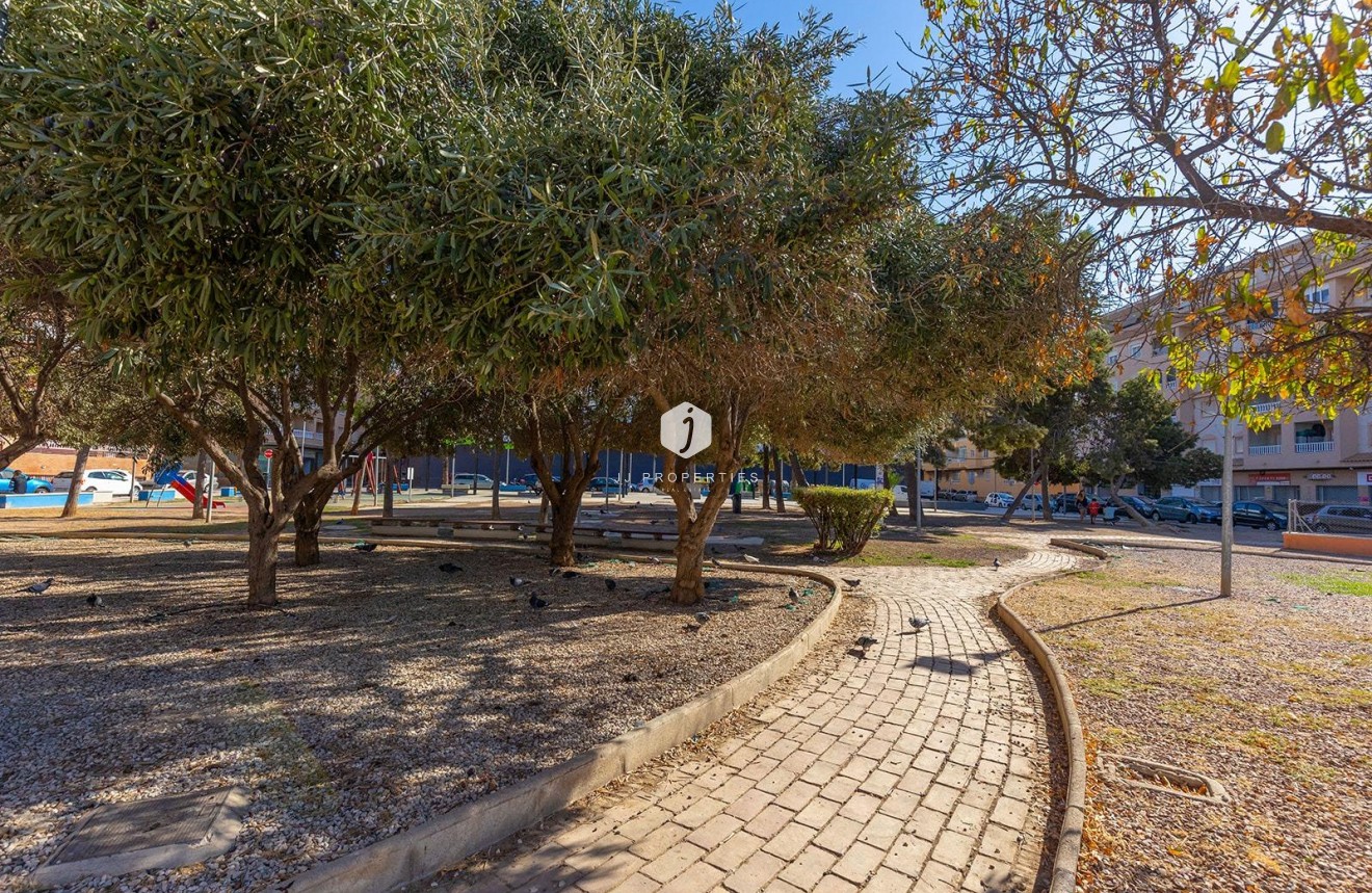 Tweedehands - Penthouse -
Torrevieja - El molino