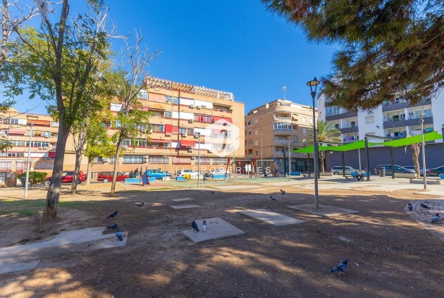 Tweedehands - Penthouse -
Torrevieja - El molino