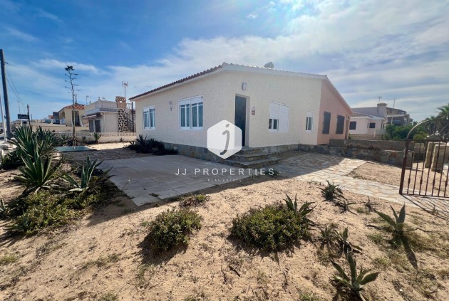 Tweedehands - Villa -
La Mata - Costa Blanca
