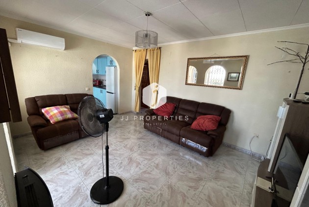 Tweedehands - Chalet -
Torrevieja - Costa Blanca