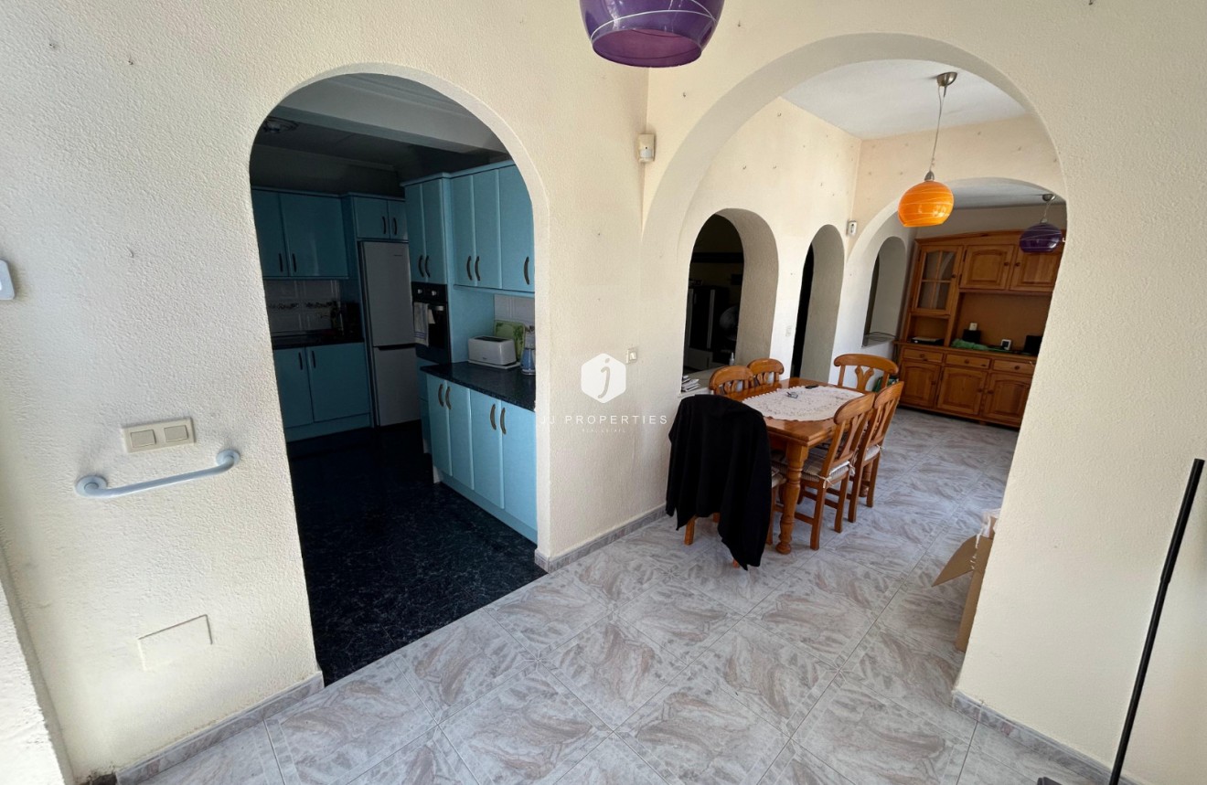 Tweedehands - Chalet -
Torrevieja - Costa Blanca