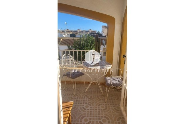 Tweedehands - Bungalow -
Torrevieja - Torretas