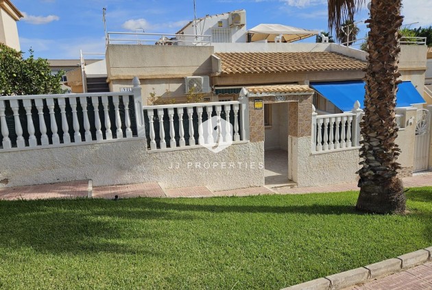 Segunda mano - Chalet -
Orihuela Costa - Los Altos