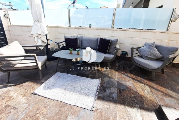 Tweedehands - Villa -
Orihuela Costa - Costa Blanca