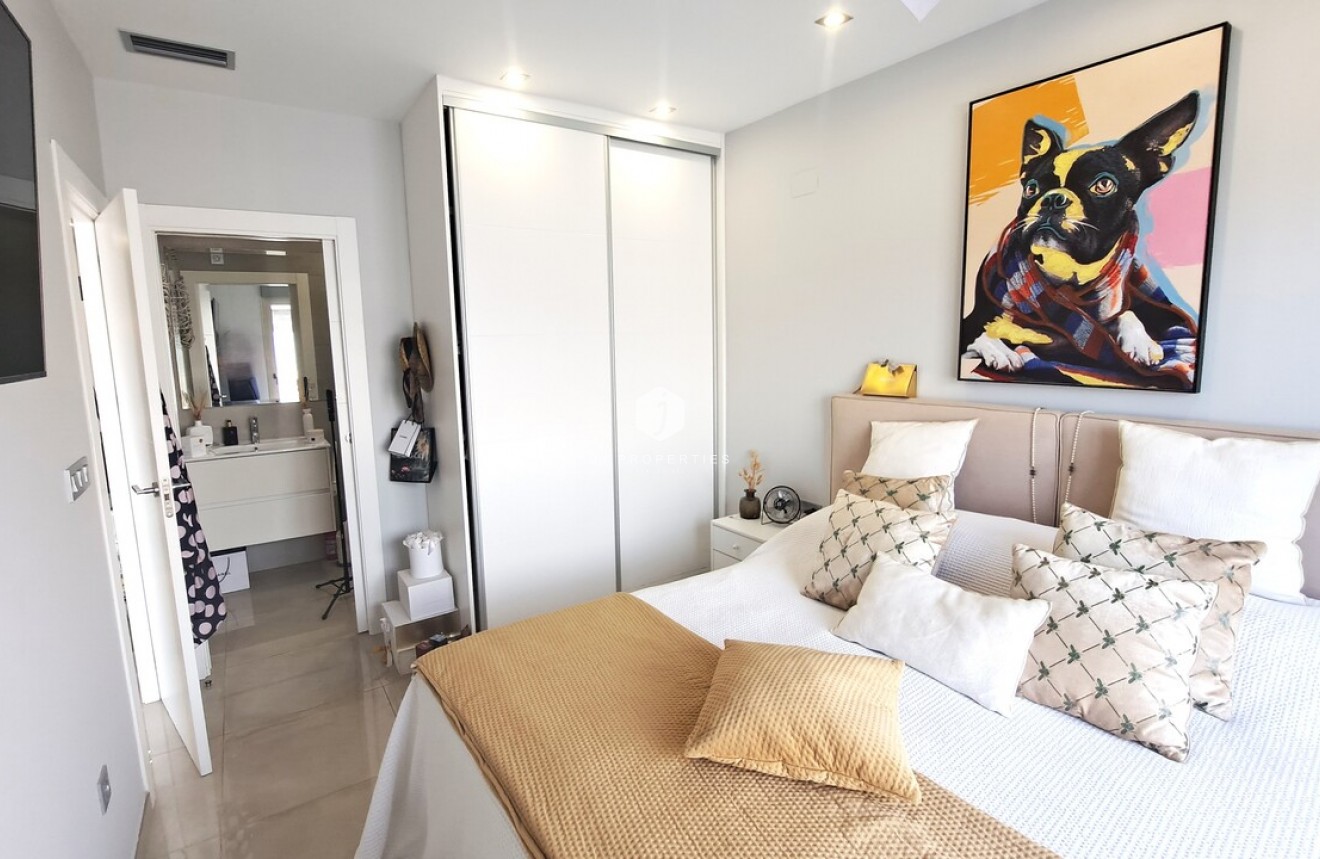 Tweedehands - Villa -
Orihuela Costa - Costa Blanca