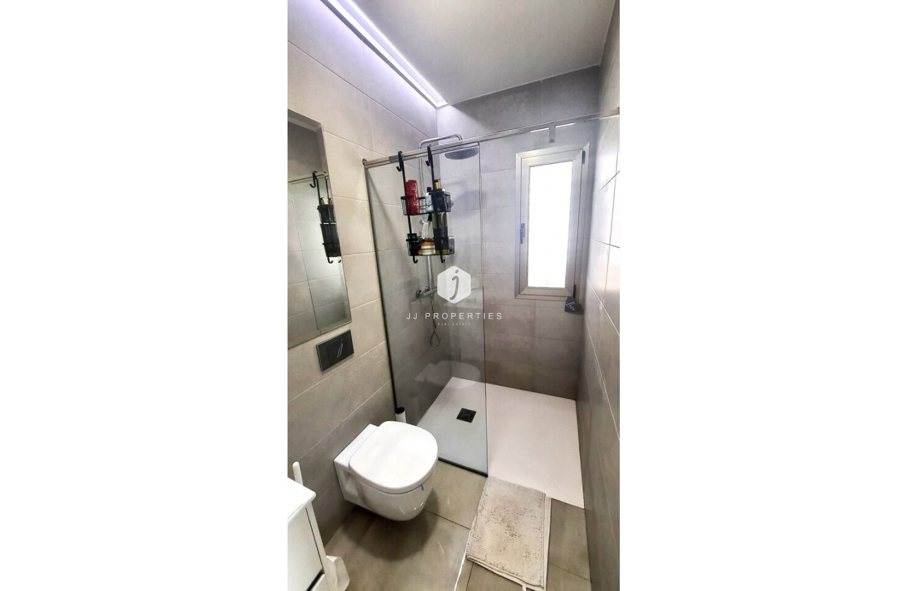 Tweedehands - Villa -
Orihuela Costa - Costa Blanca