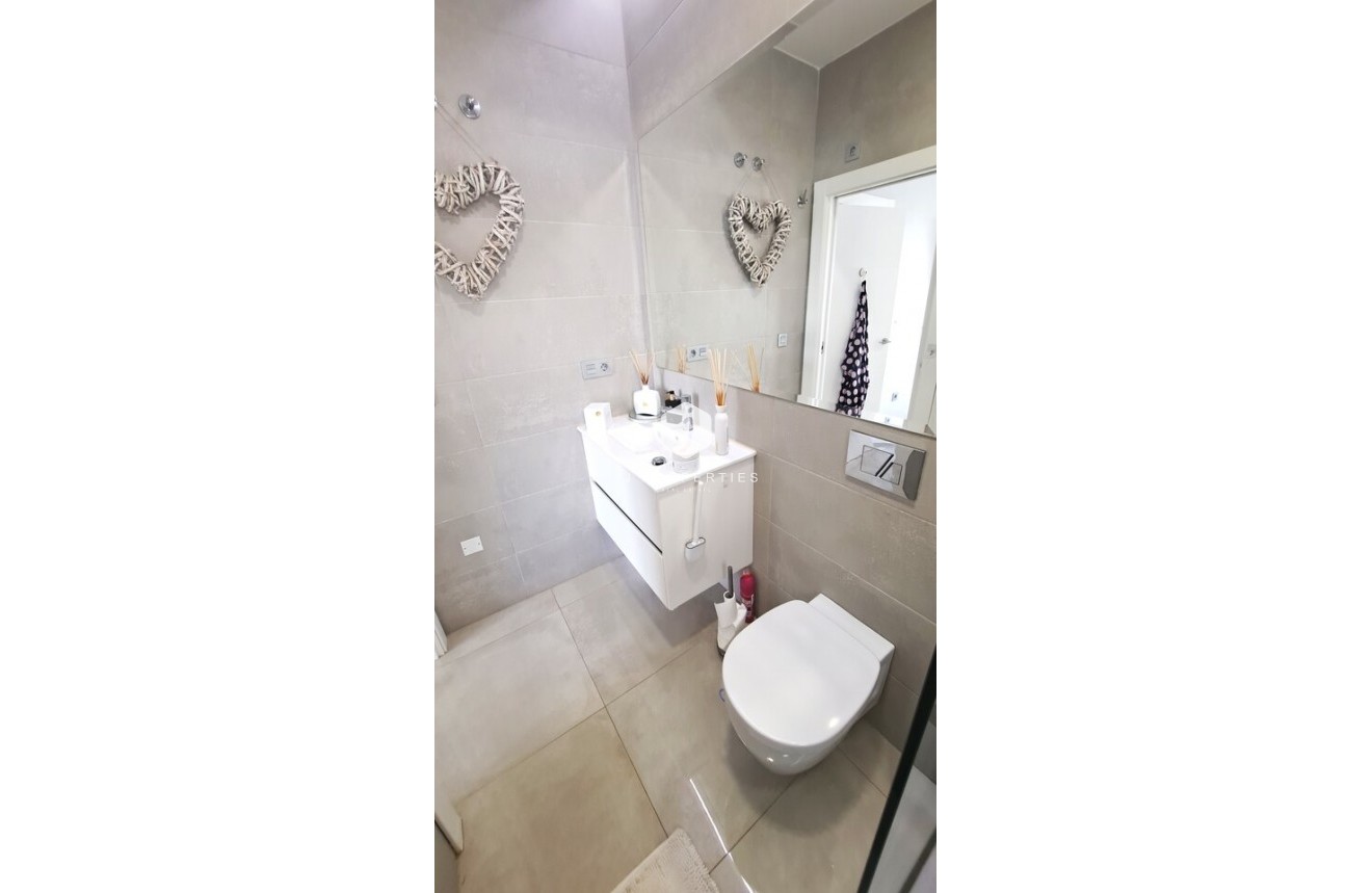 Tweedehands - Villa -
Orihuela Costa - Costa Blanca